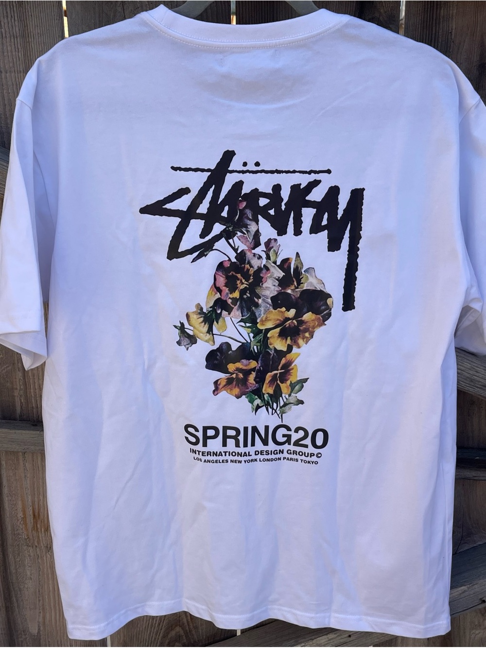 Stussy Spring 20 Bouquet Tee White Floral Logo International Design Group Shirt
